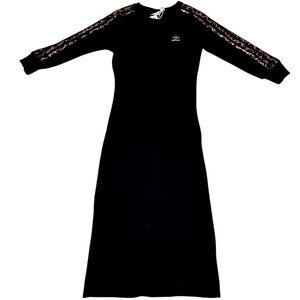 adidas✨$12 when bundled✨Black quarter Sleeve Dress 🐆